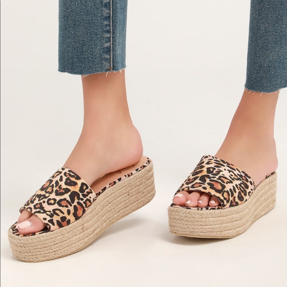Lulu’s | Leopard Print Platform Sandals 7.5